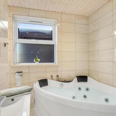 Holiday home In Rudkobing With Kitchen Spodsbjerg